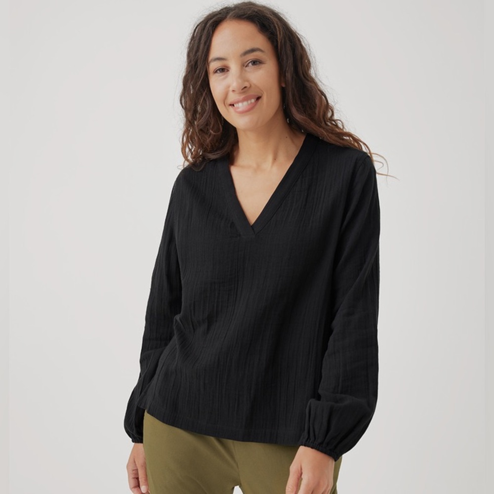 Pact Coastal Daily Top